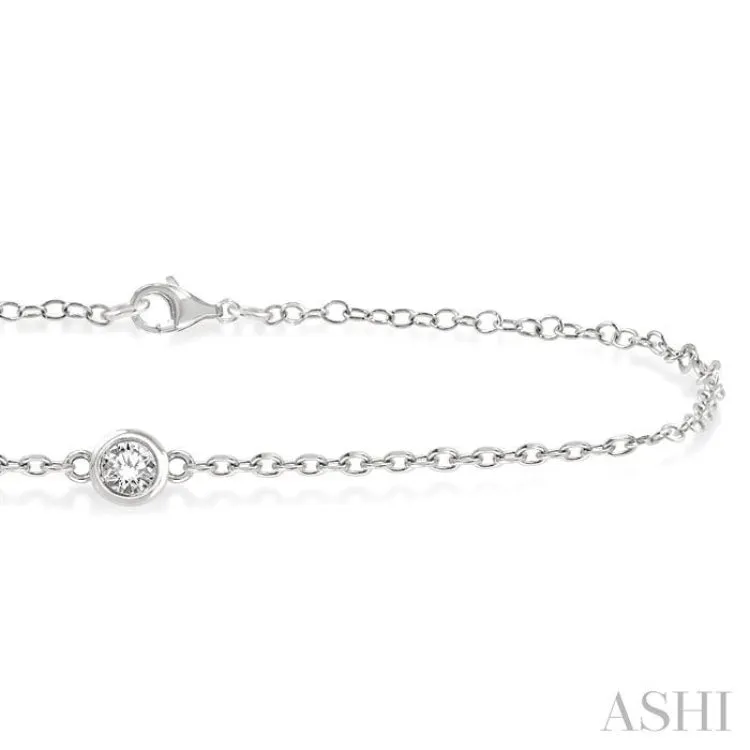 1/10 ctw Bezel Set Round Cut Diamond Petite Fashion Bracelet in 10K White Gold