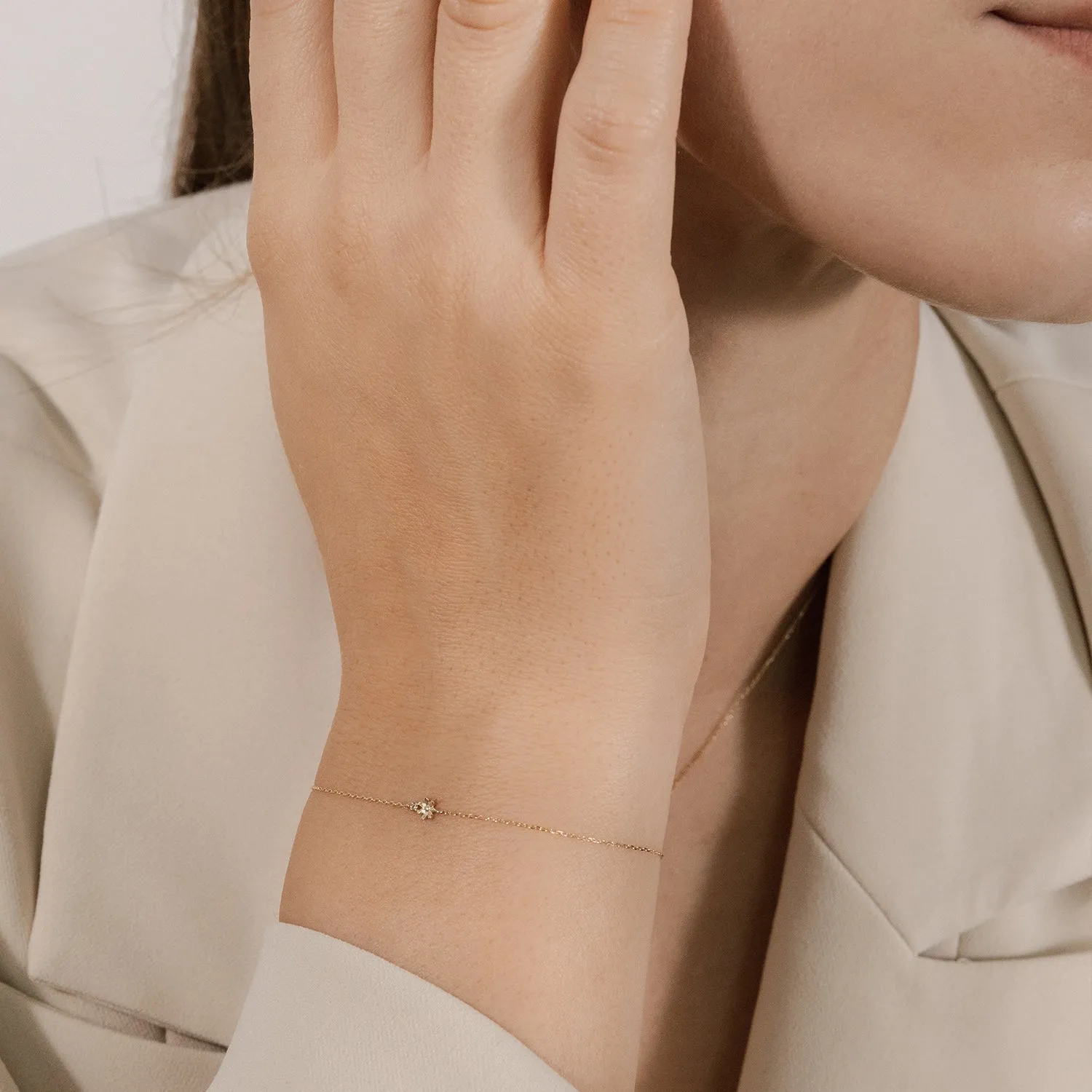 14k Gold Daisy Bracelet