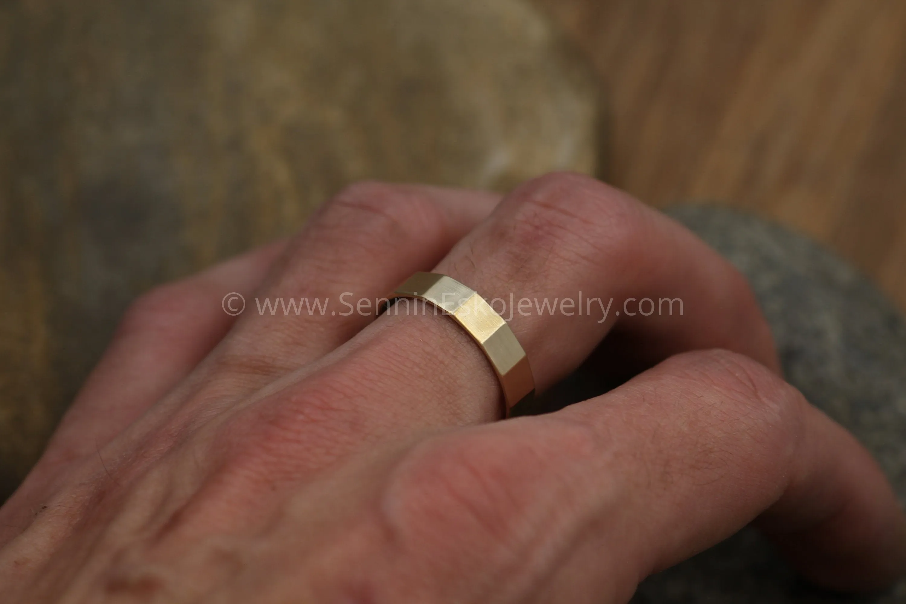 14kt Yellow Gold 5x1 Flat Faceted Band - Matte Finish