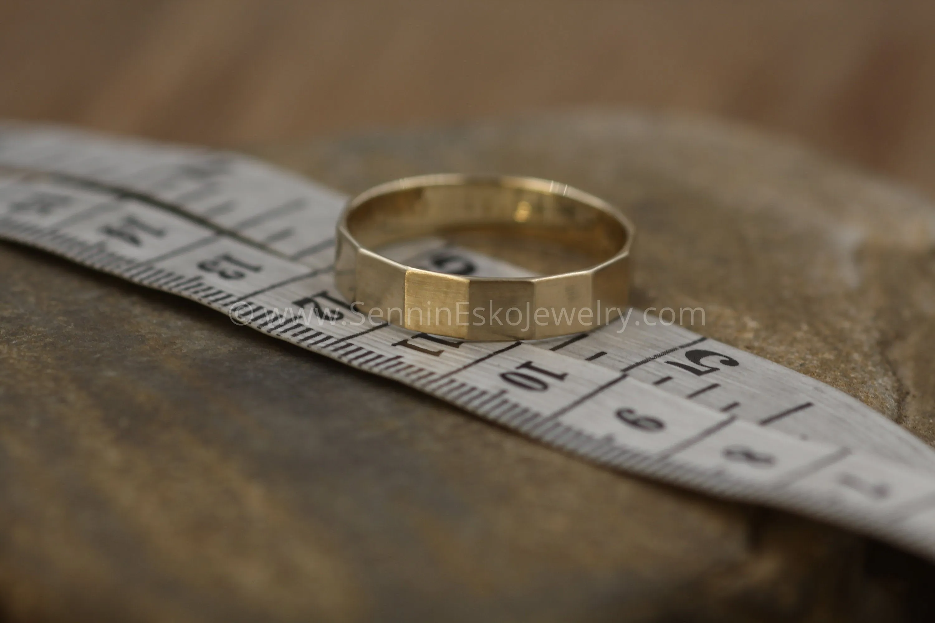 14kt Yellow Gold 5x1 Flat Faceted Band - Matte Finish