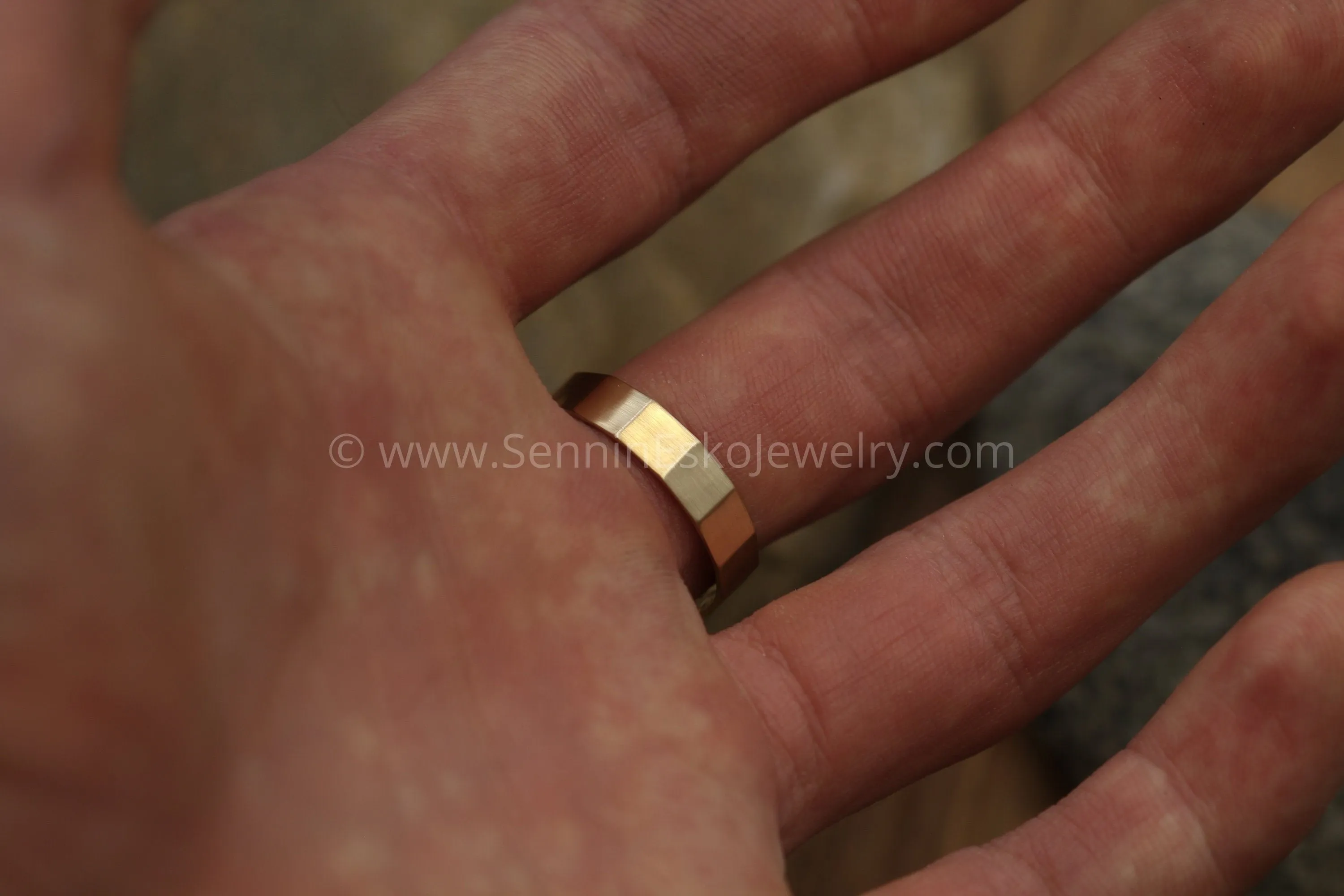 14kt Yellow Gold 5x1 Flat Faceted Band - Matte Finish