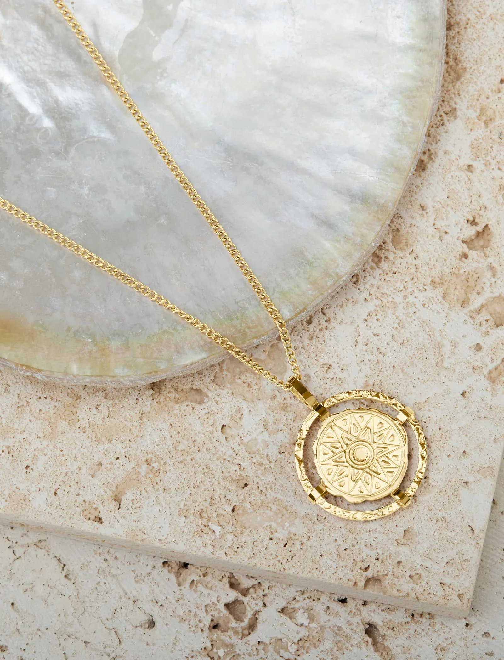 Aelin Necklace