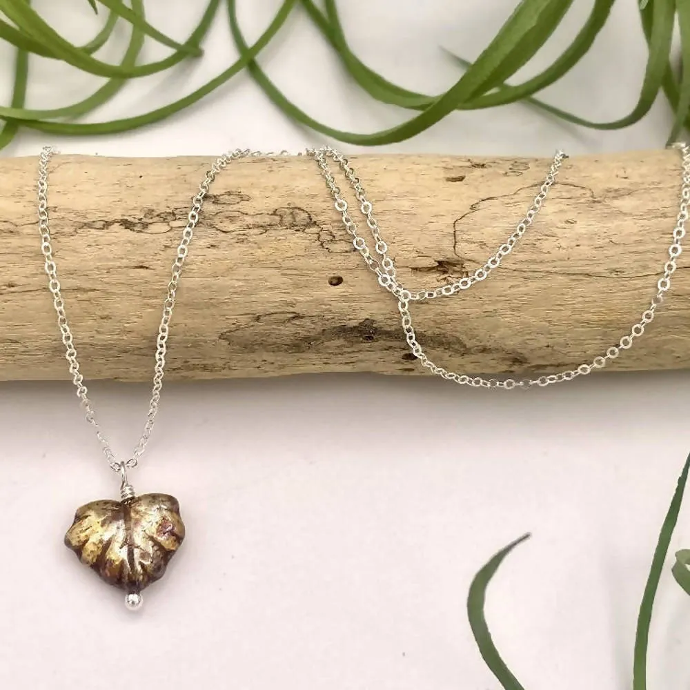 Amber Leaf Peeper Necklace
