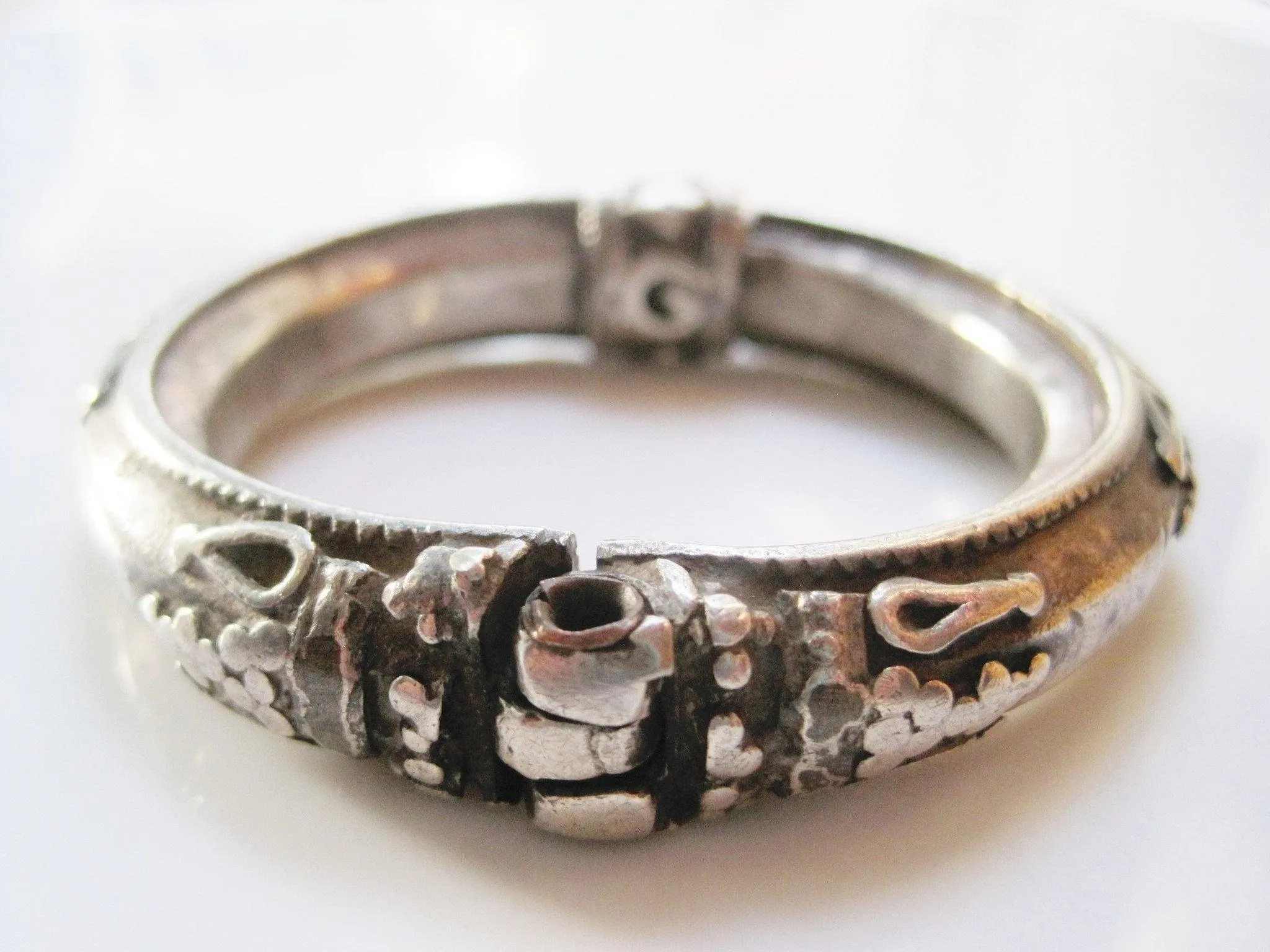 Antique Indian Silver Bracelet for Small Wrist