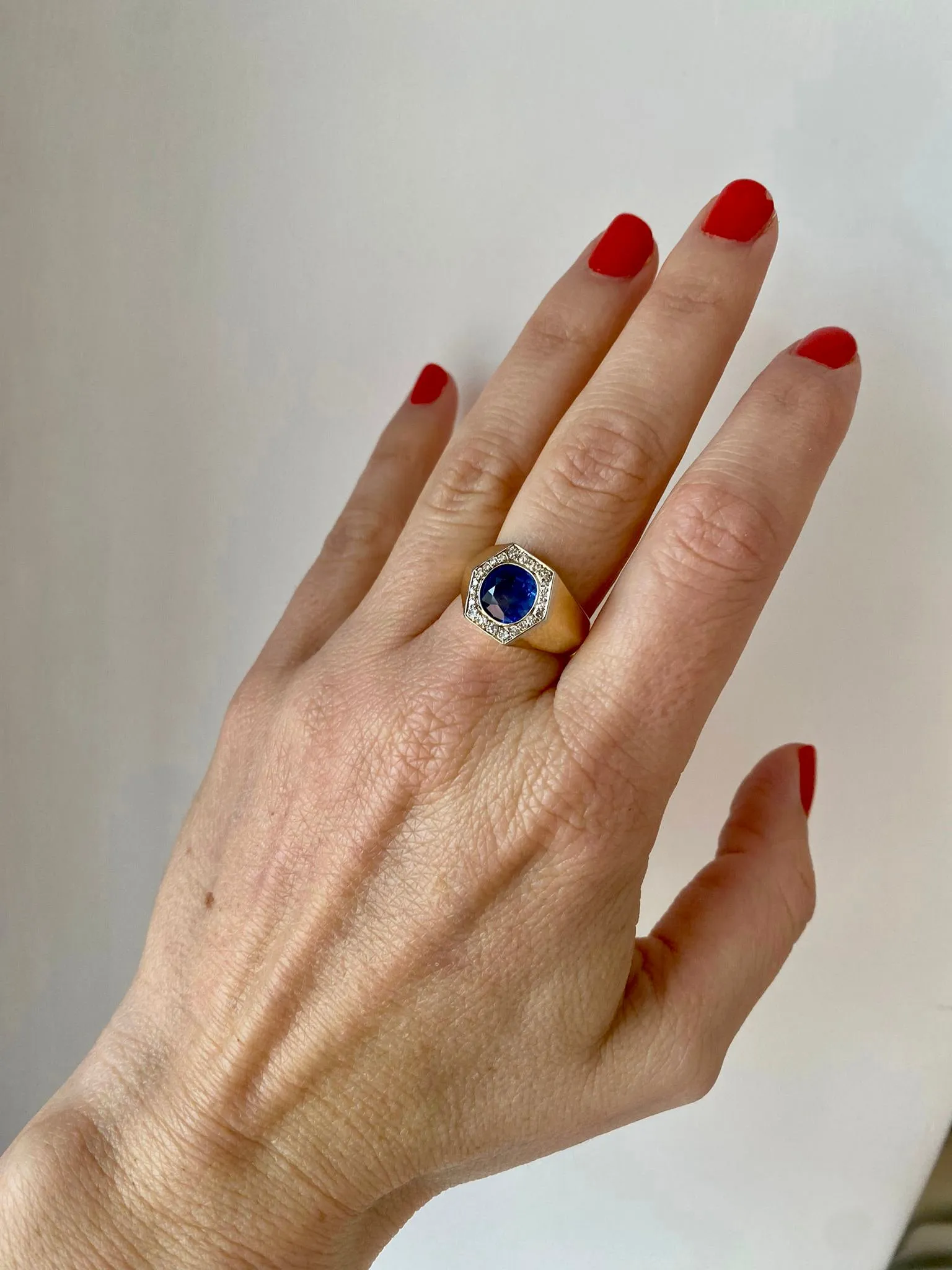 Art Deco Certified Unheated 2.50 Carat Sapphire Diamond Platinum Gold Ring
