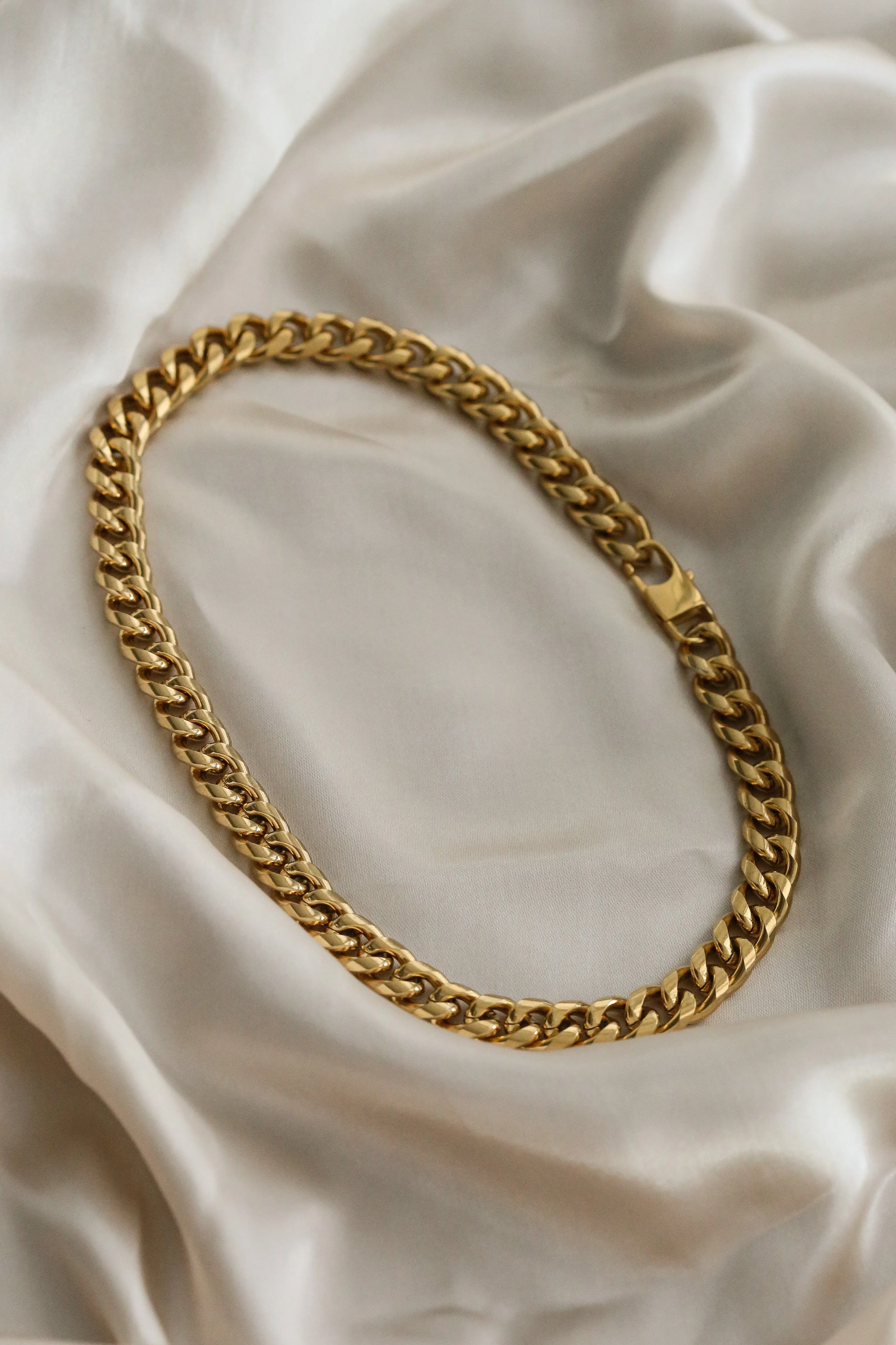 Chelsea Chain Set