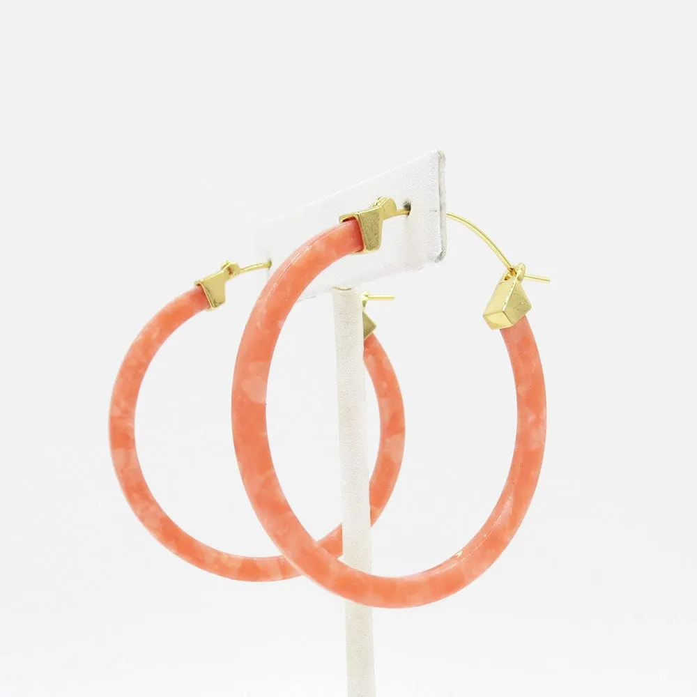 CORAL RESIN HOOP EARRING 50mm
