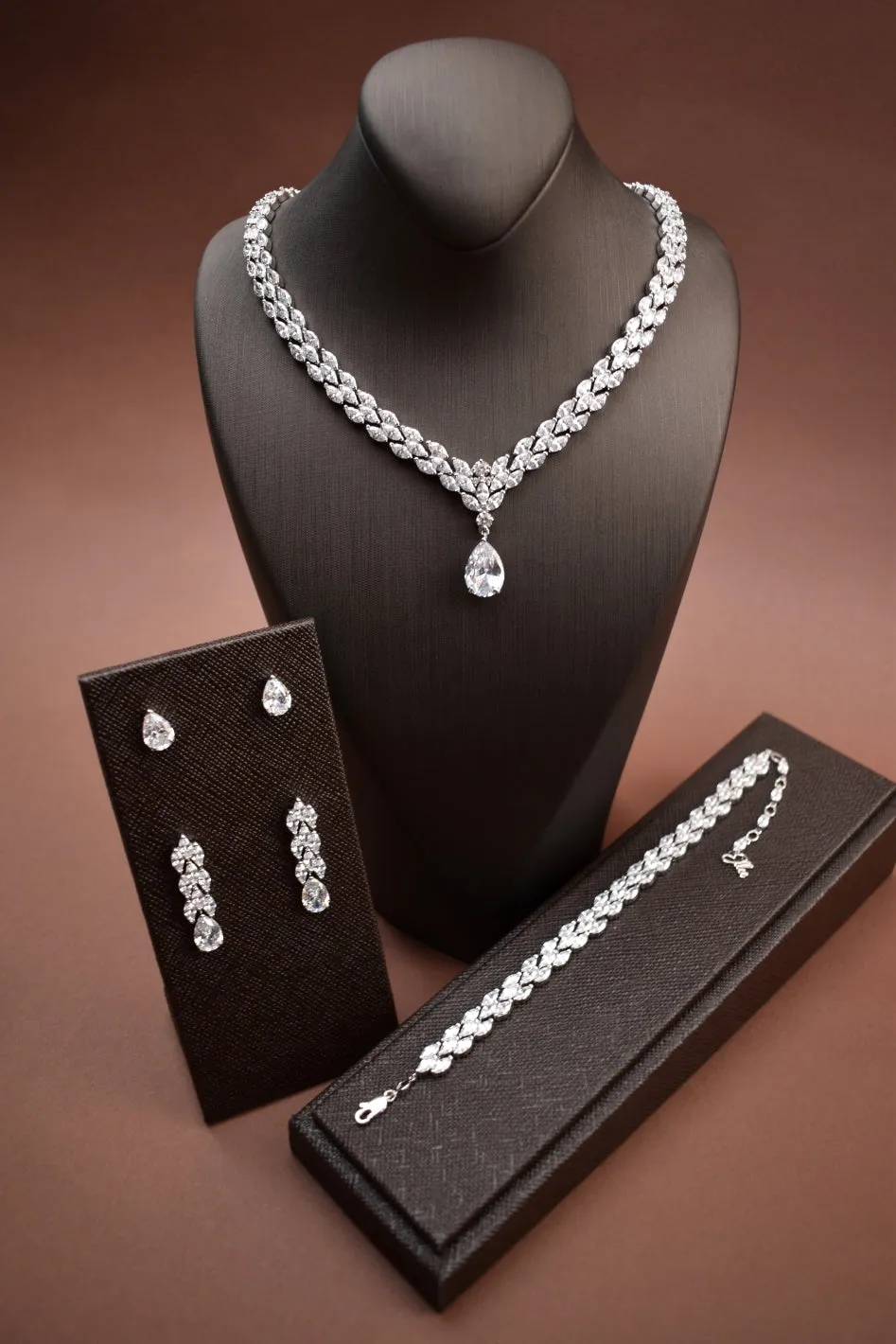 DARLING Simulated Diamond Jewelry Set