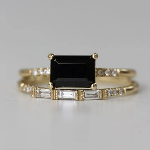 East West Onyx Equilibrium Ring