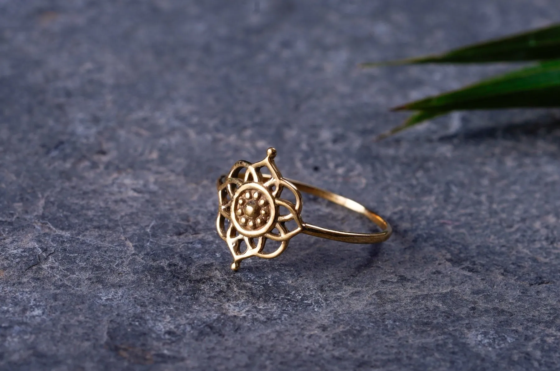 Filigraner Ring ~ MANDALA ~ Messing