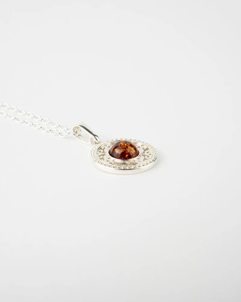 Floral Disc Pendant Necklace