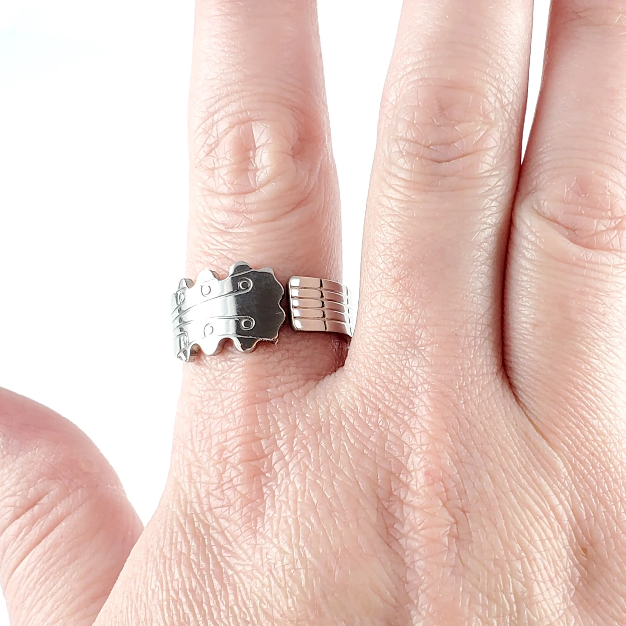 Guitar Neck Stainless Steel Spoon Ring