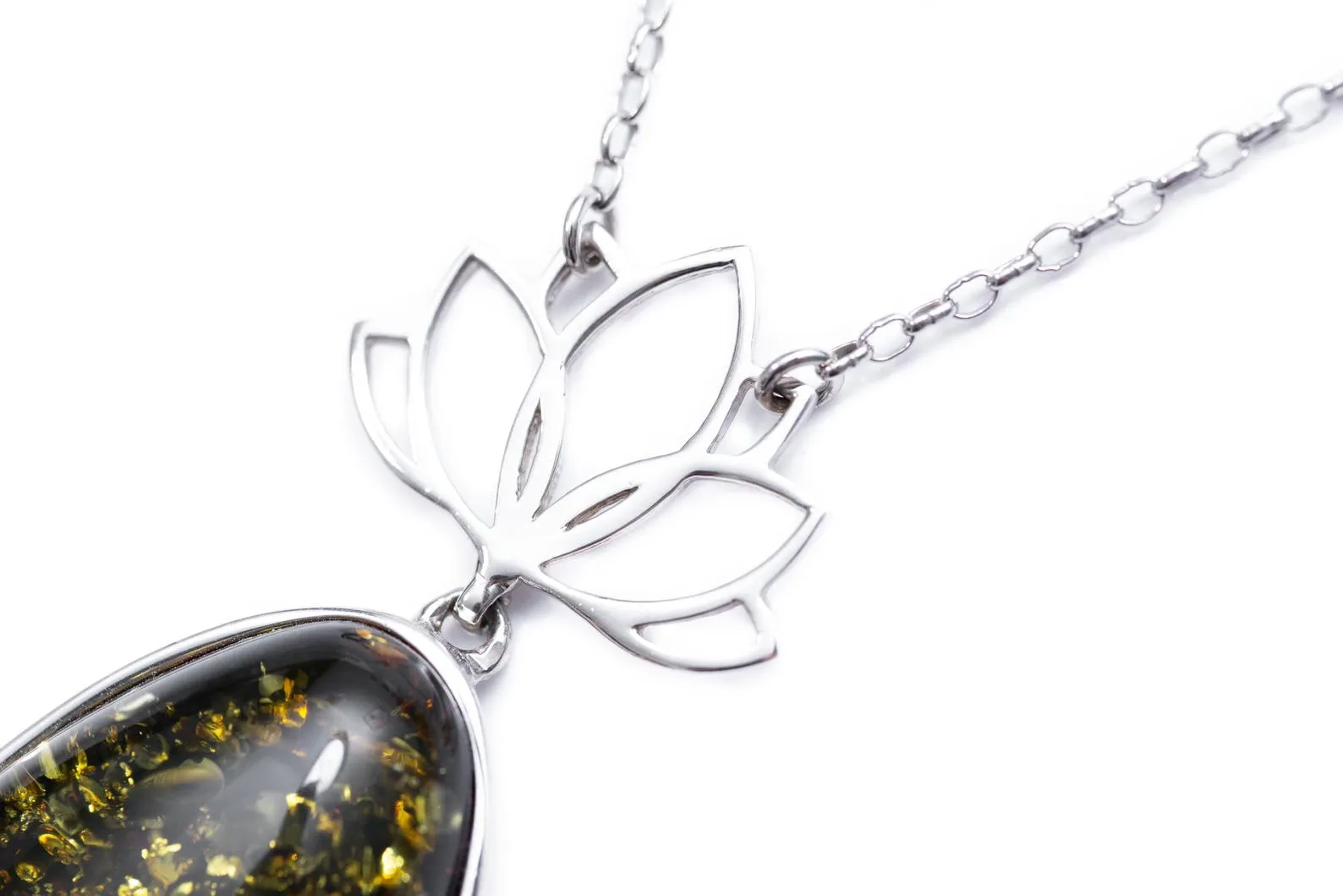 Lotus Motif Midi Green Amber Pendant