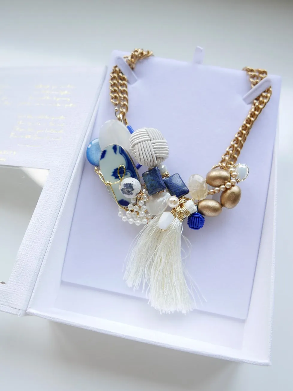 Overflowing - Porcelain Statement Necklace