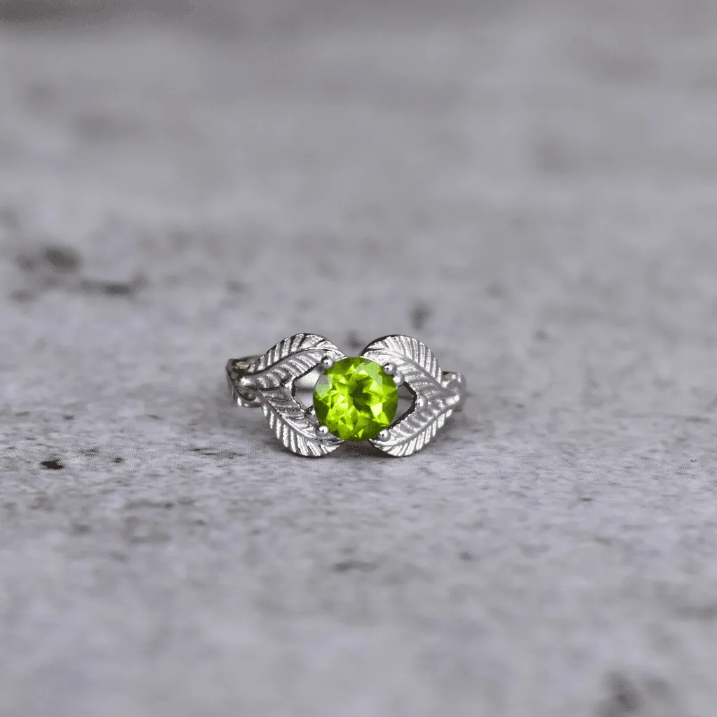 Pegasus - Peridot Ring