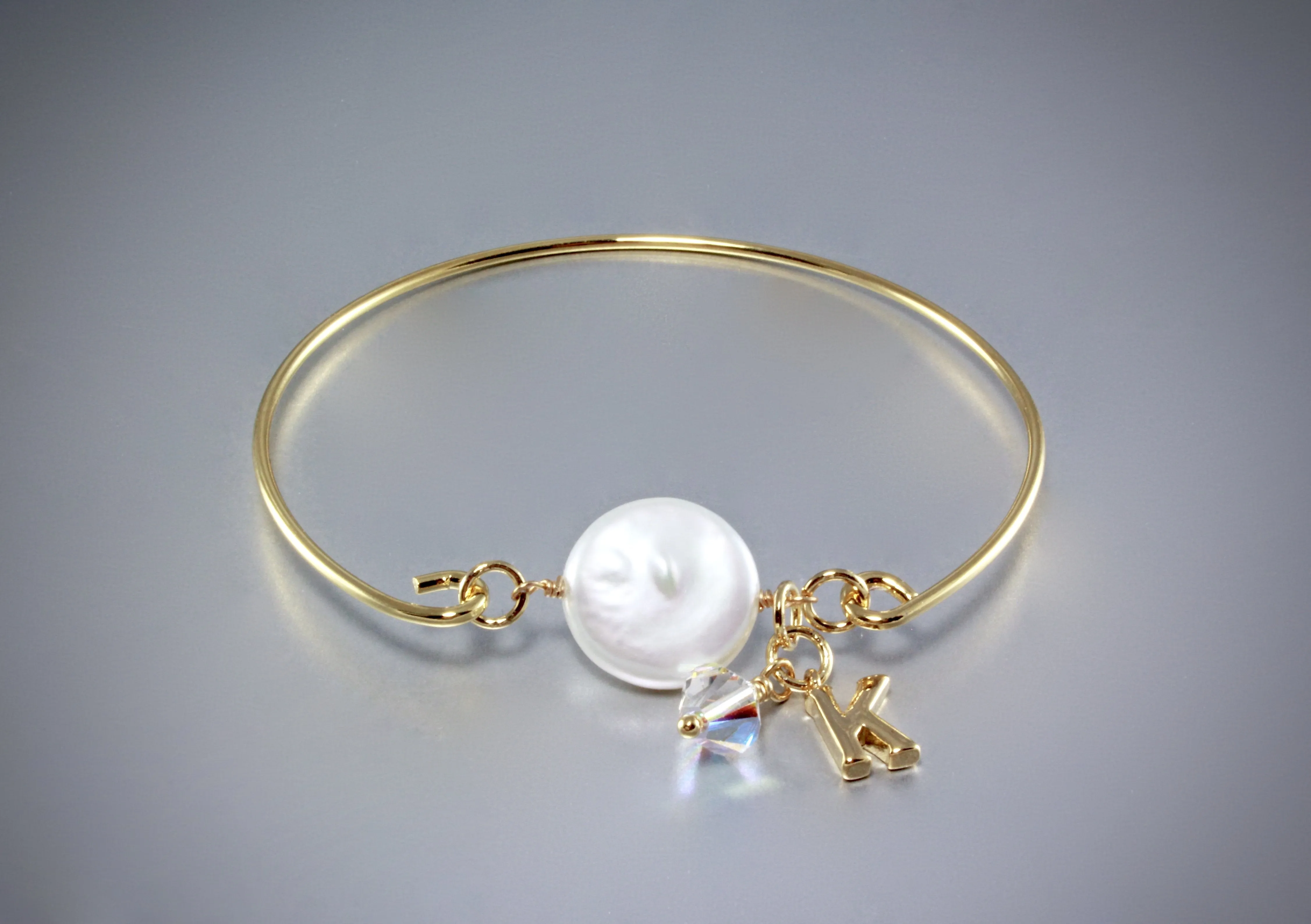 "Audrey" - Freshwater Pearl Gold Personalized Bracelet
