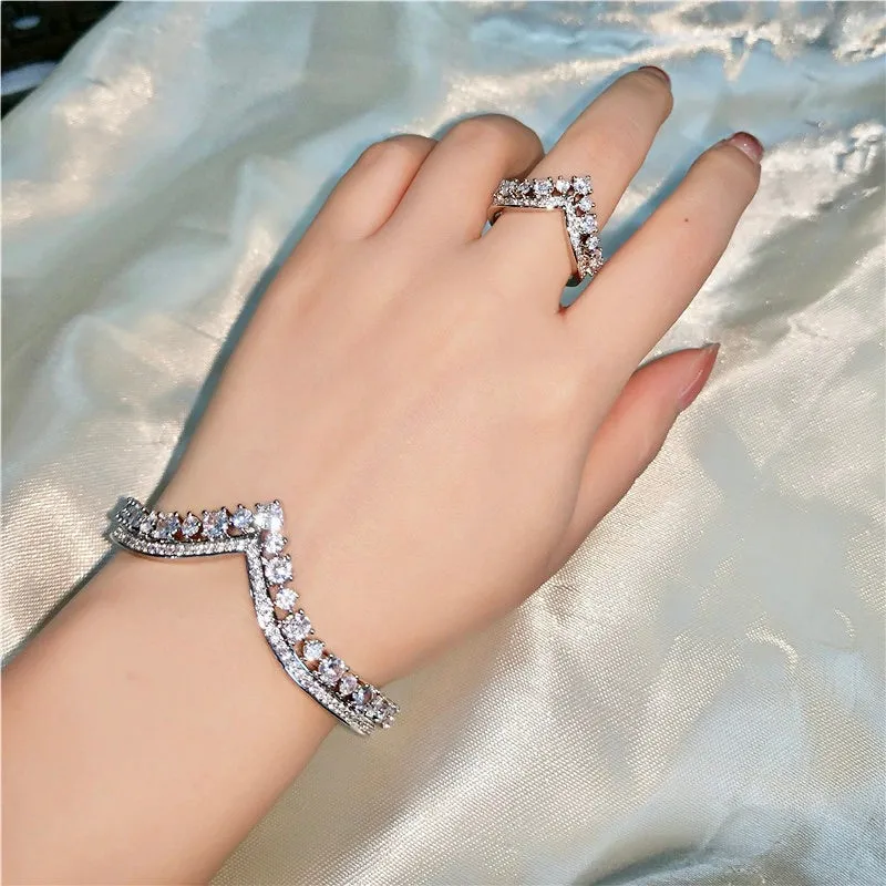 "Morena" - V-Shaped Cubic Zirconia Bridal Bracelet