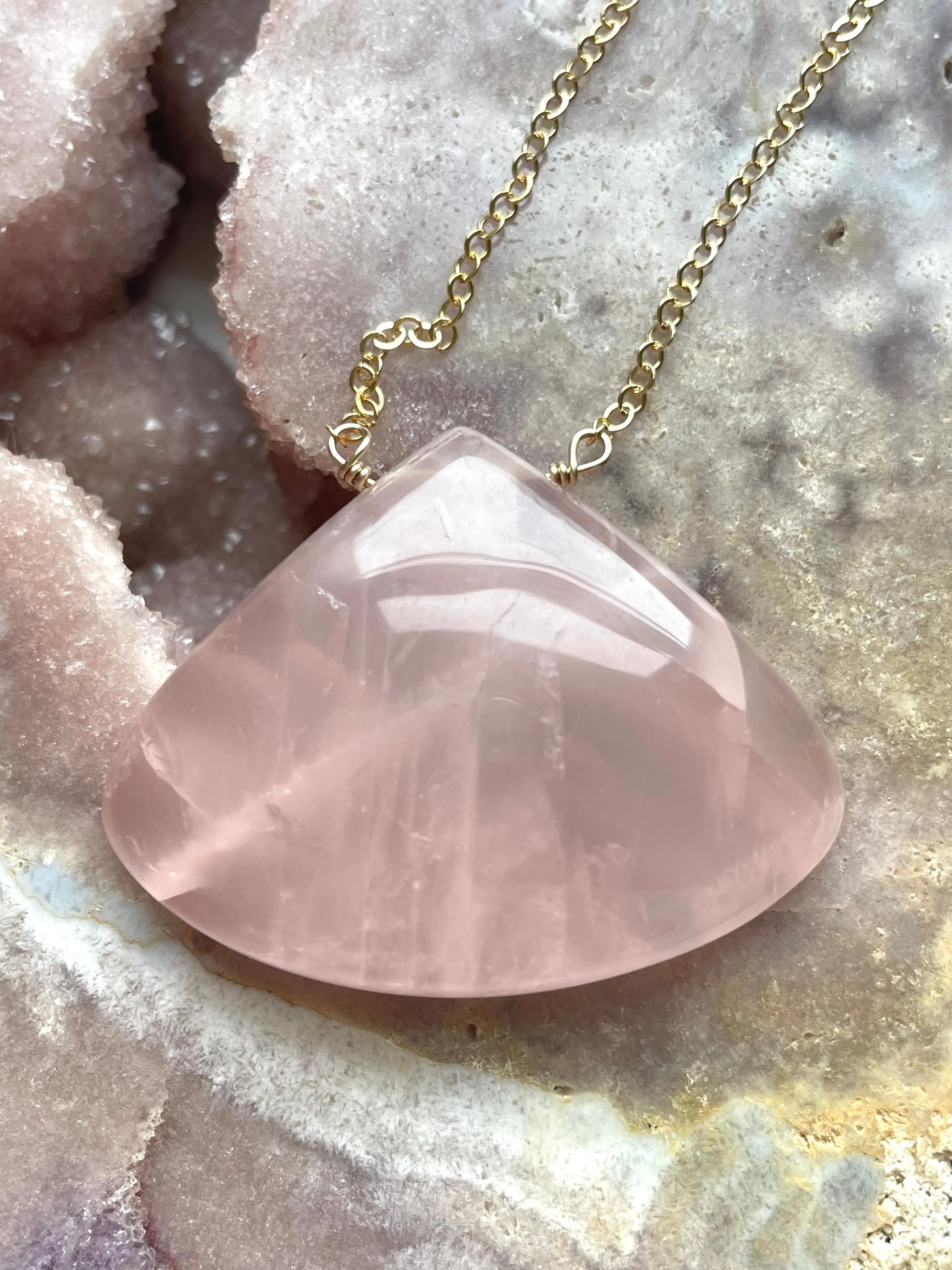 Rose Quartz Pendant Necklace