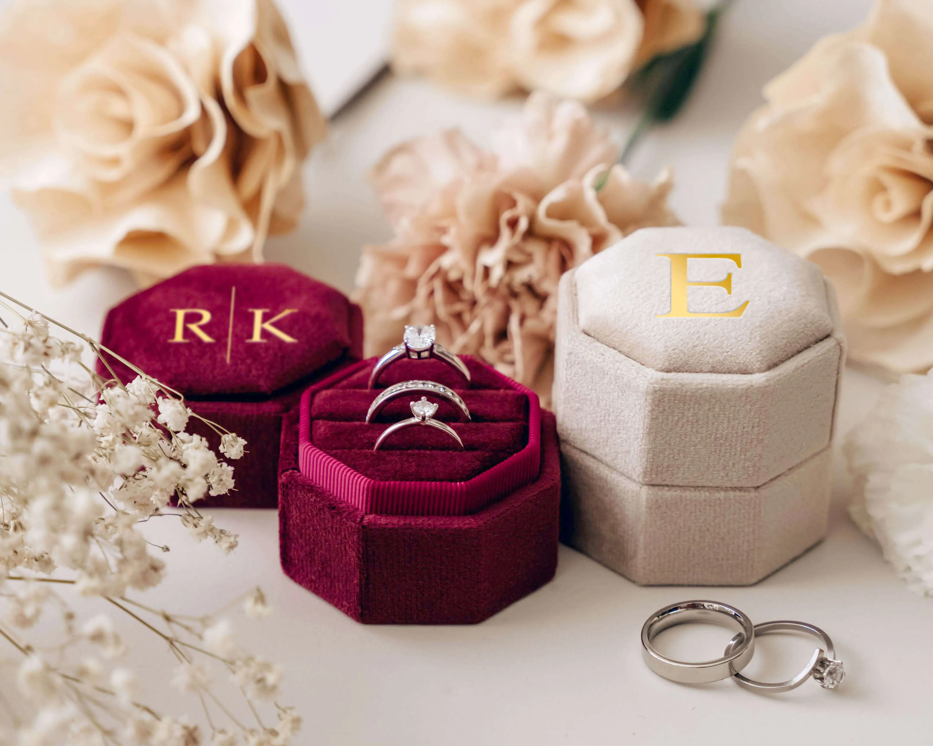 Triple Slot Velvet Ring Holder in Gold Foil Only