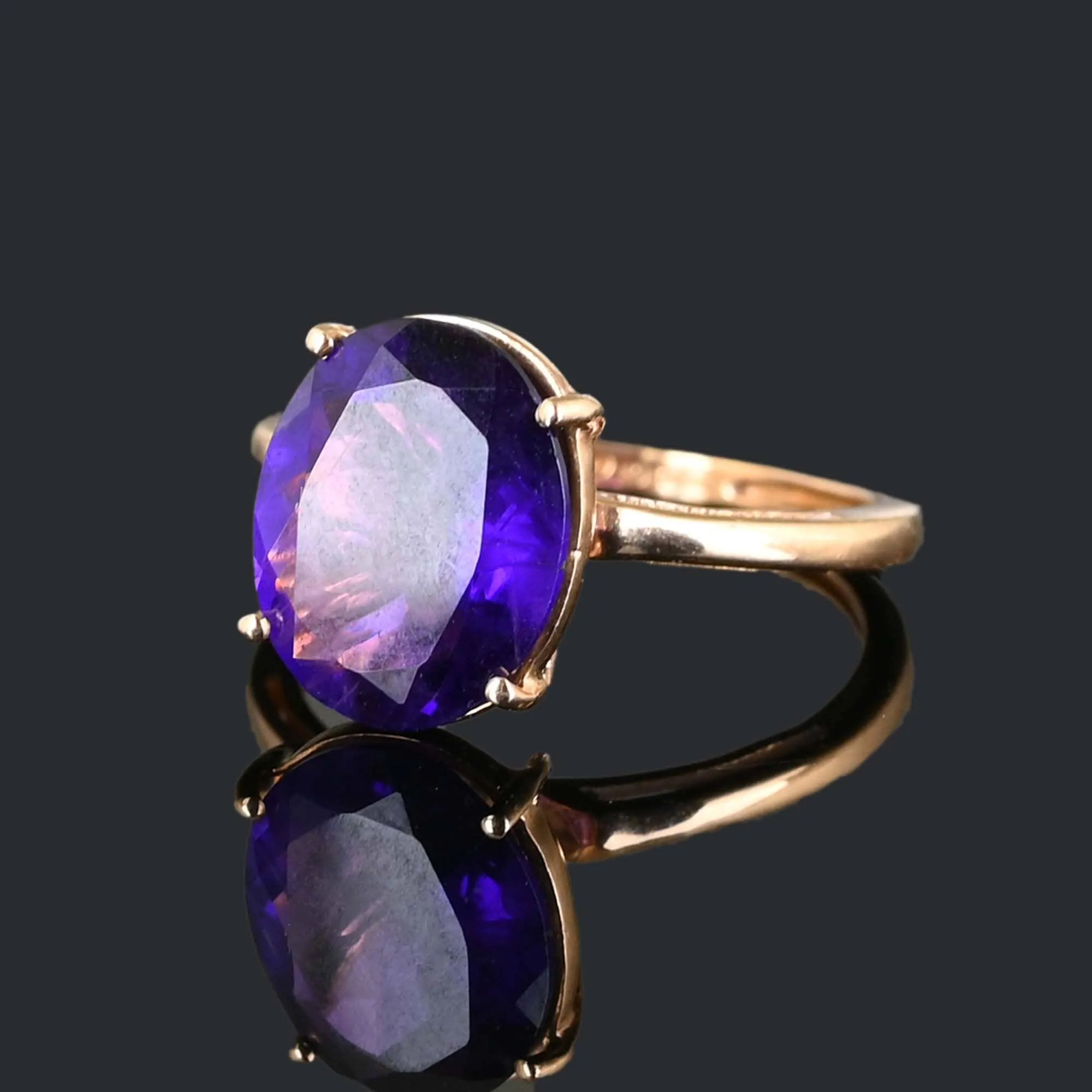 Vintage Rose Gold Amethyst Solitaire Ring