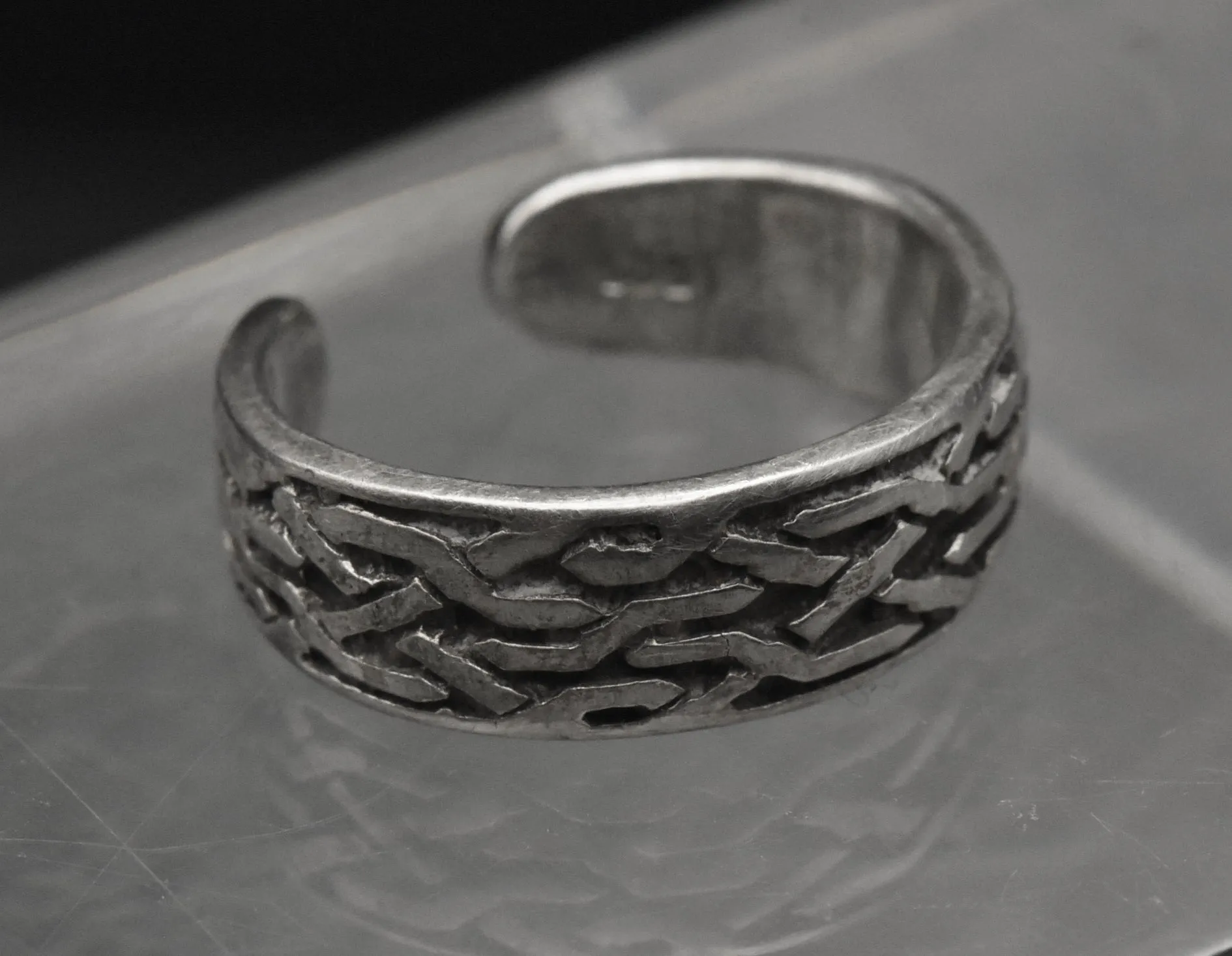 Vintage Sterling Silver Celtic Knot Open Shank Adjustable Toe Ring - Size 3.25 