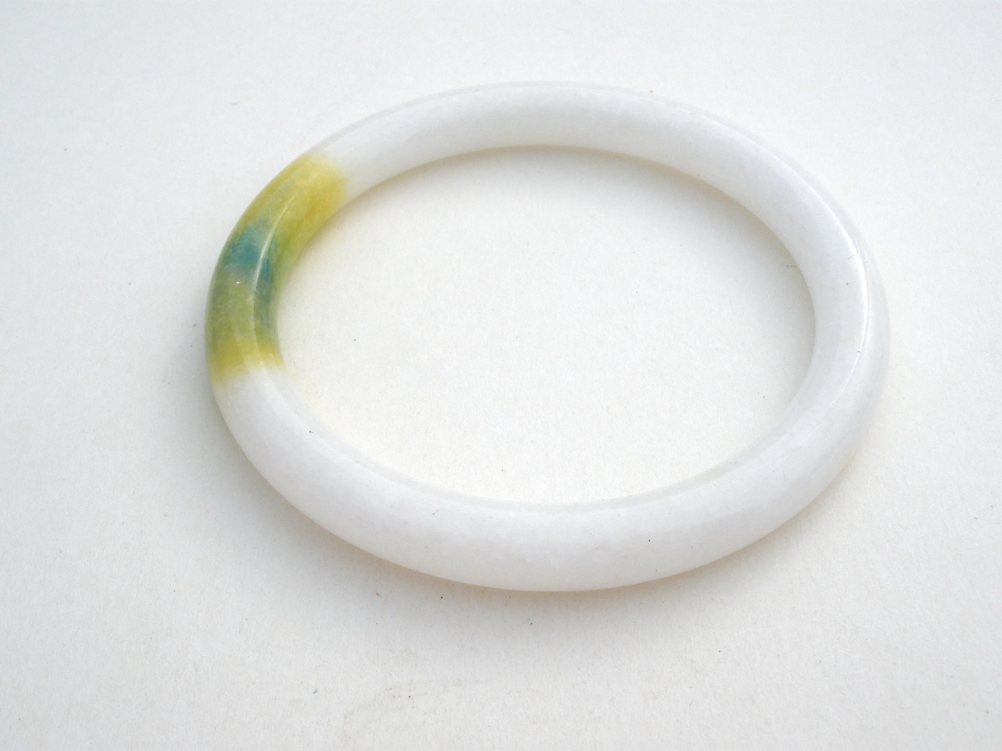 White & Green Jade Bangle Bracelet 9mm