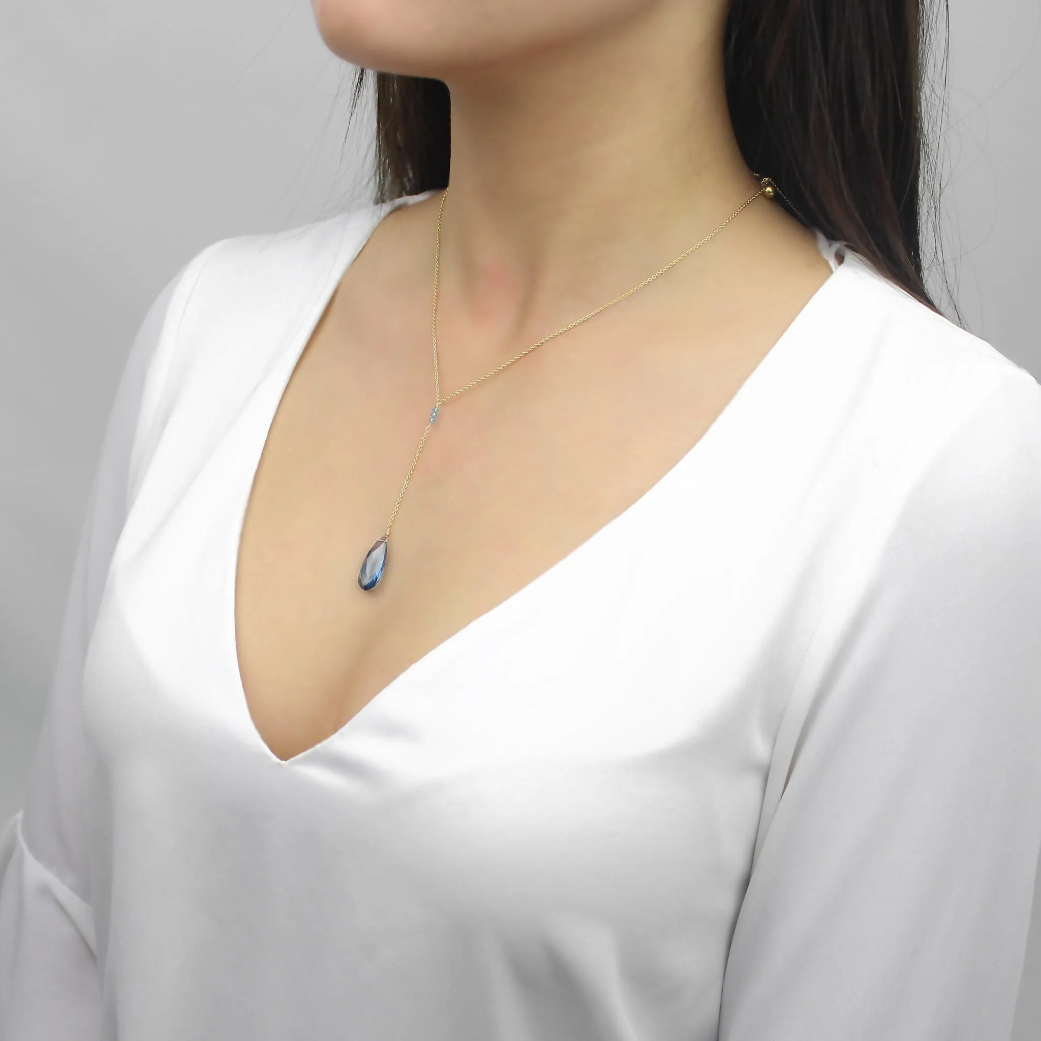 Y Shape Necklace: Blue Quartz